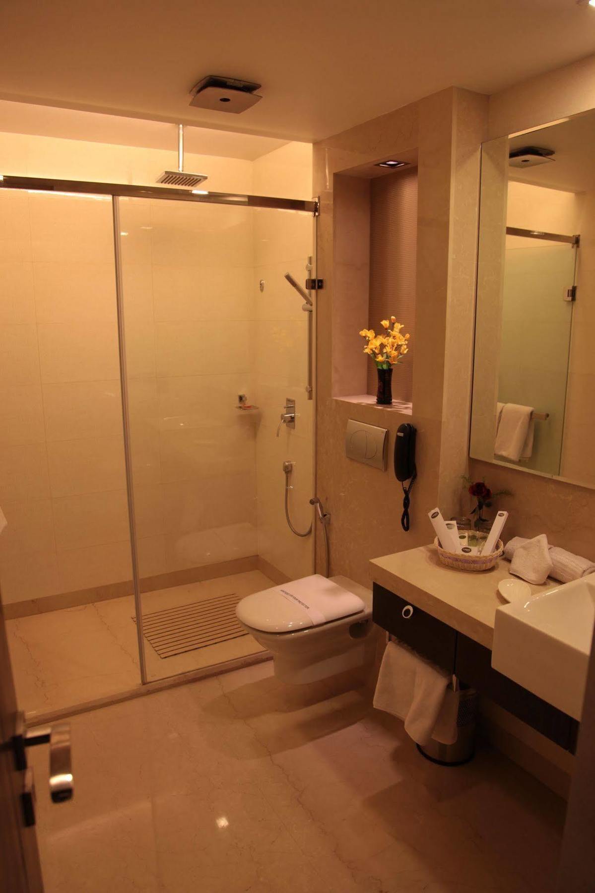 Hotel Florence Нью-Делі Екстер'єр фото